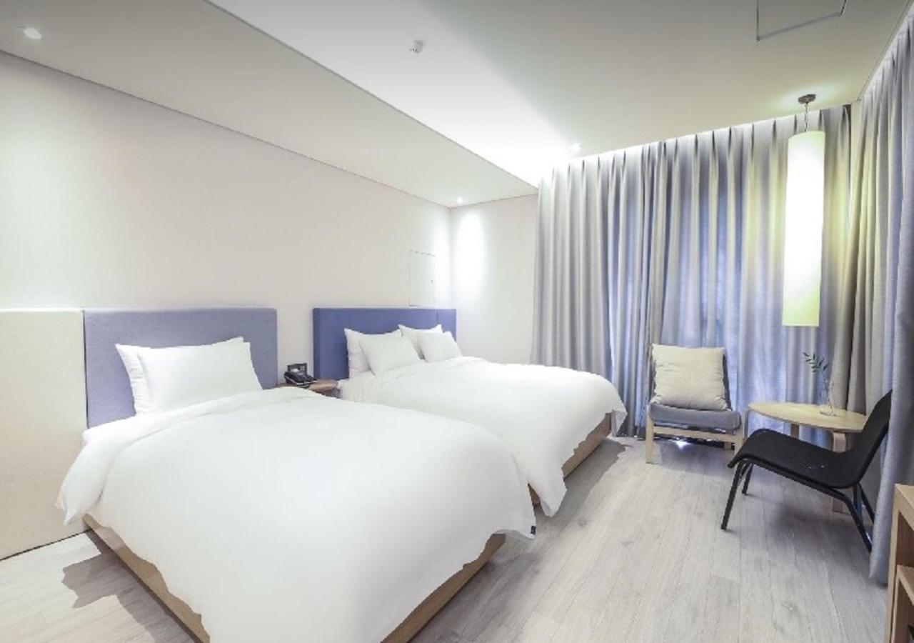 Londoner Hotel Gwangan Пусан Екстериор снимка