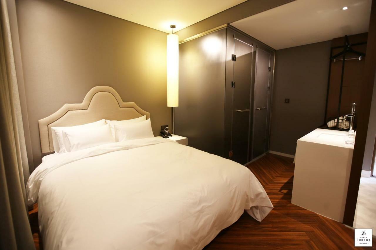 Londoner Hotel Gwangan Пусан Екстериор снимка