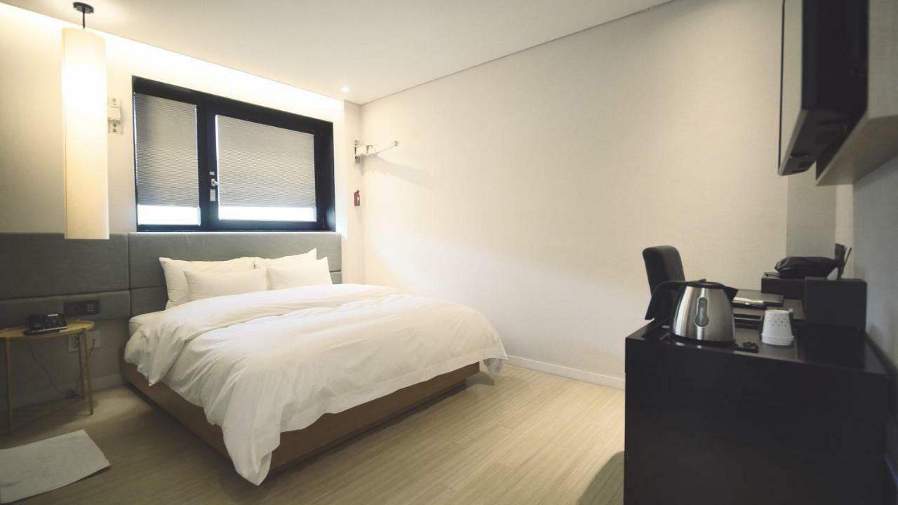 Londoner Hotel Gwangan Пусан Екстериор снимка